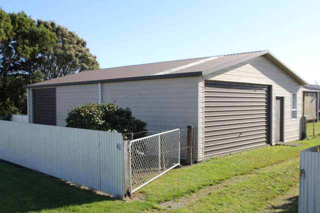 4 Cook Street Carters Beach_1