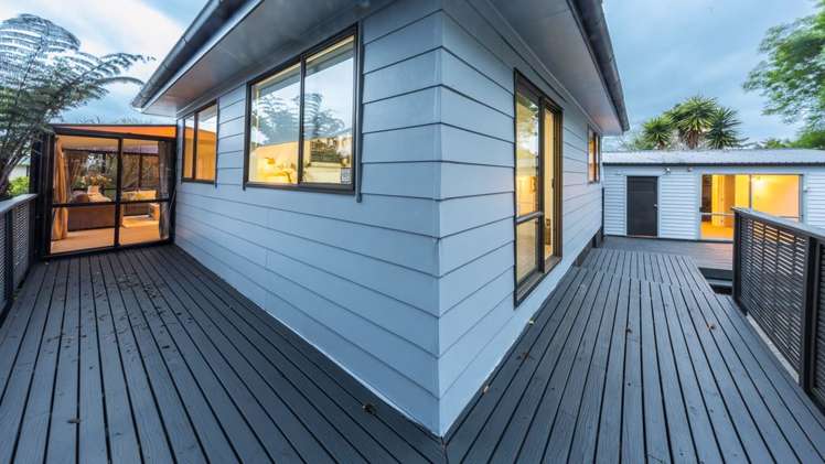 27 Pinehurst Place Wattle Downs_14