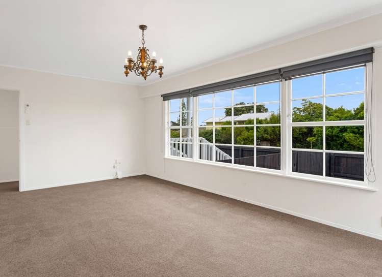 33b Gill Avenue Te Atatu Peninsula_6