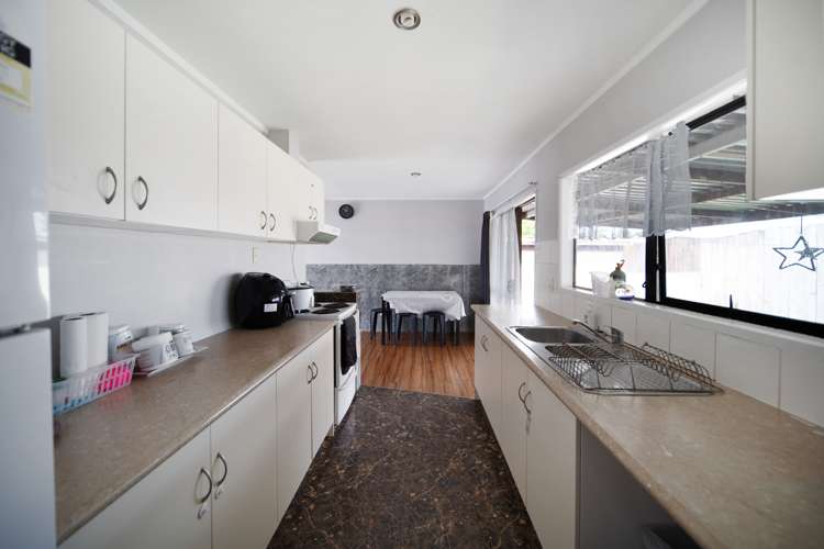 2/148 Robertson Road Mangere East_10