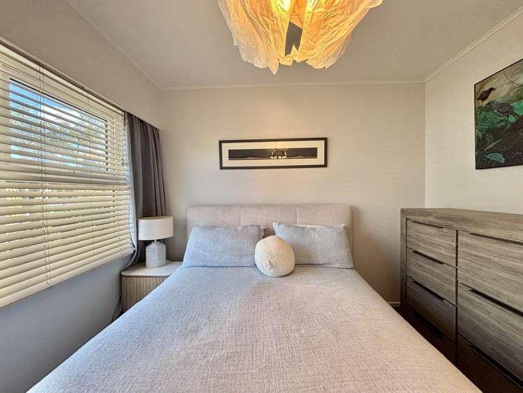 2/11 Sanders Avenue Takapuna_13