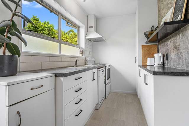 3/214 Annesbrook Drive 1951_3