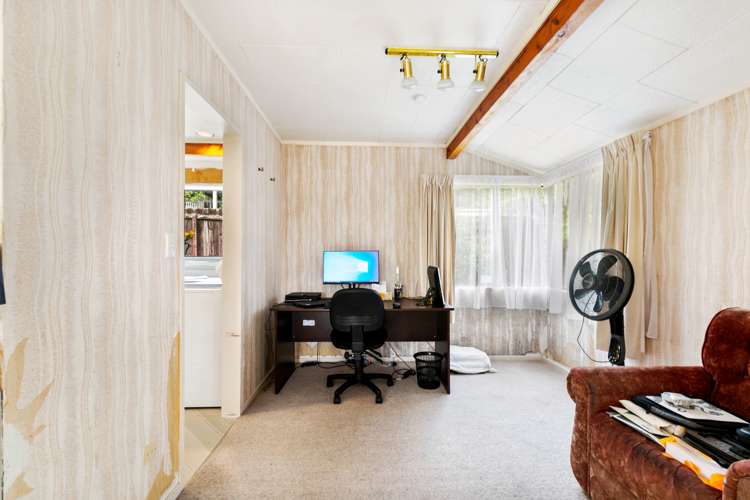 699 Huia Road Parau_11