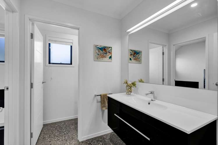 6 Pebble Beach Court Waiwhakaiho_41