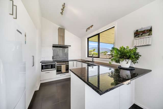 105 Howden Street Te Anau_3