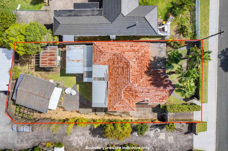 11 Roberts Road Te Atatu South_1