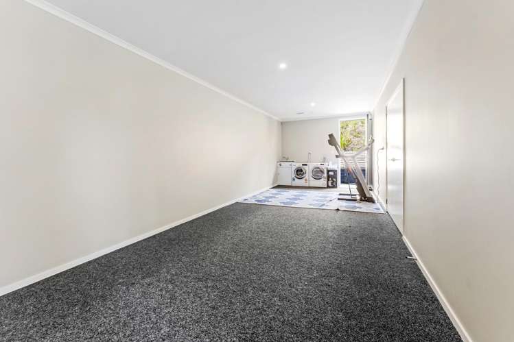 33 Sanremo Lane Stanmore Bay_18