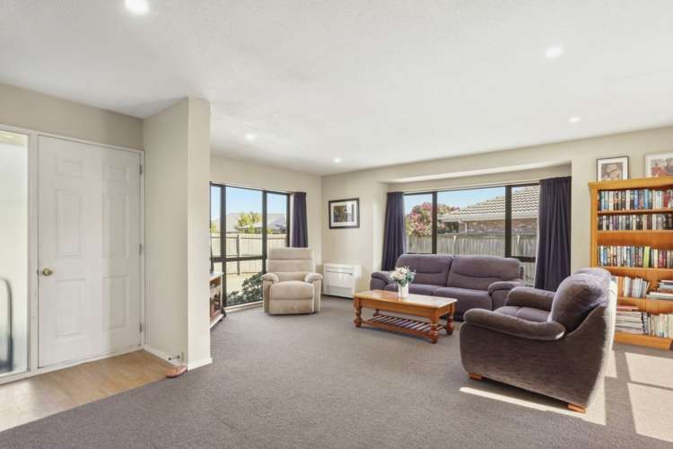 12 Oldham Place Darfield_6