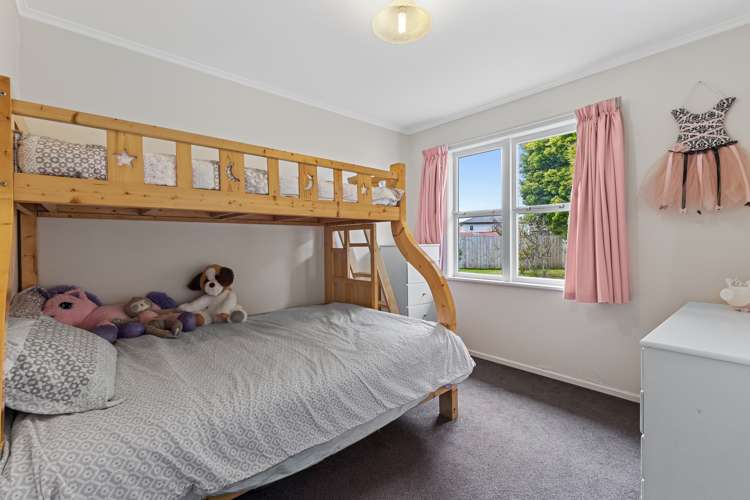 19 Kelkirk Street Kelston_11