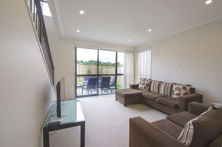 49 Costa Viva Crescent Karaka_9