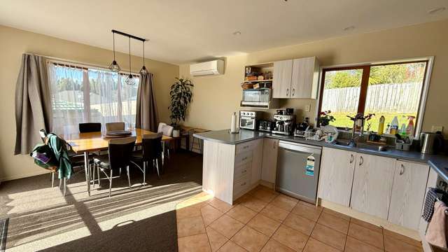 16a Roick Parade Glen Eden_3