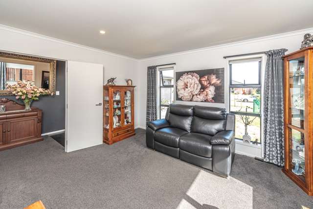 20 Magnolia Crescent Tawhero_4