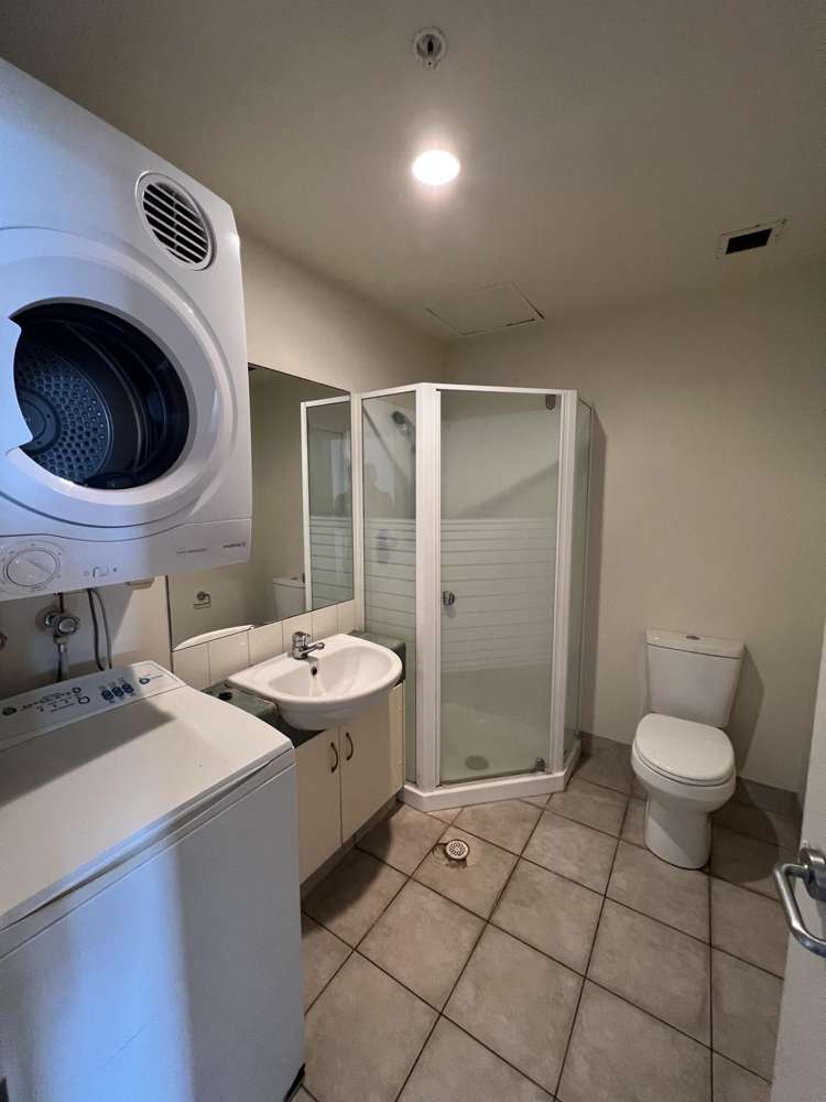 4b/2 Whitaker Place Grafton_2