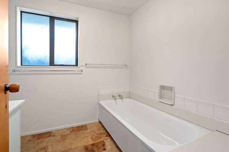 1/260 Lincoln Road Addington_7