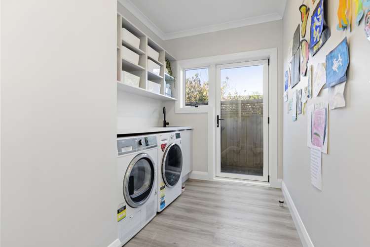 31 Jarrett Terrace Leamington_16