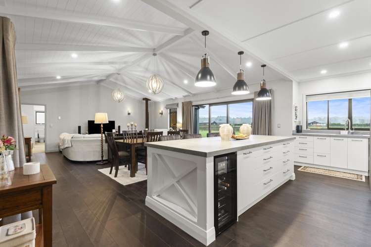 2 Pheasant Lane Aokautere_2