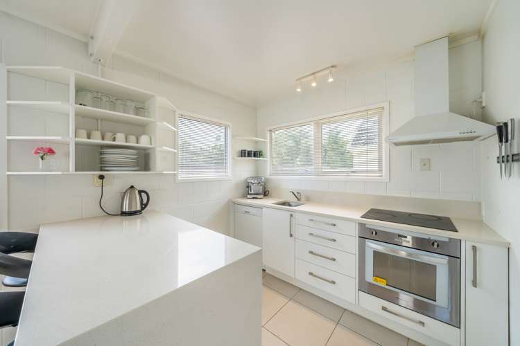 10/14 Mudie Street Alicetown_8