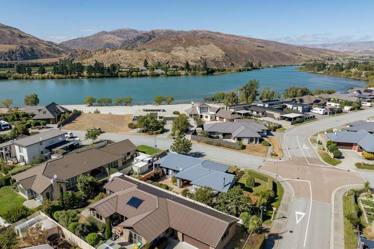 13 Matthews Crescent Cromwell_2