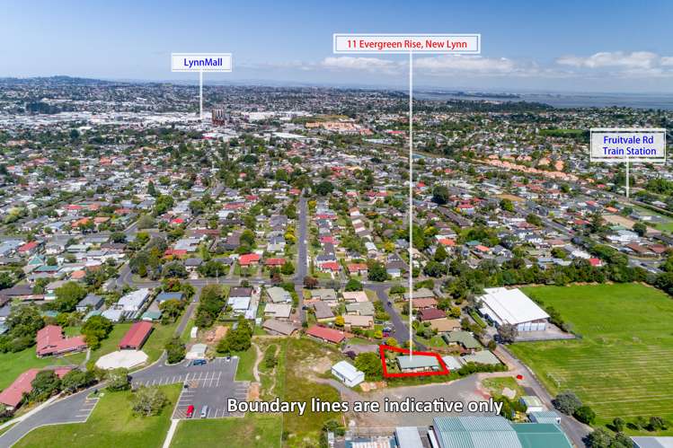 11 Evergreen Rise New Lynn_18