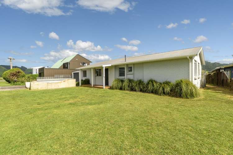 1 Farm Road Waihi Beach_3
