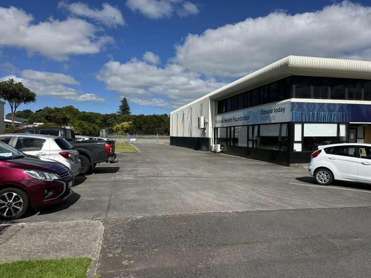 19 Constance Street Waiwhakaiho_4