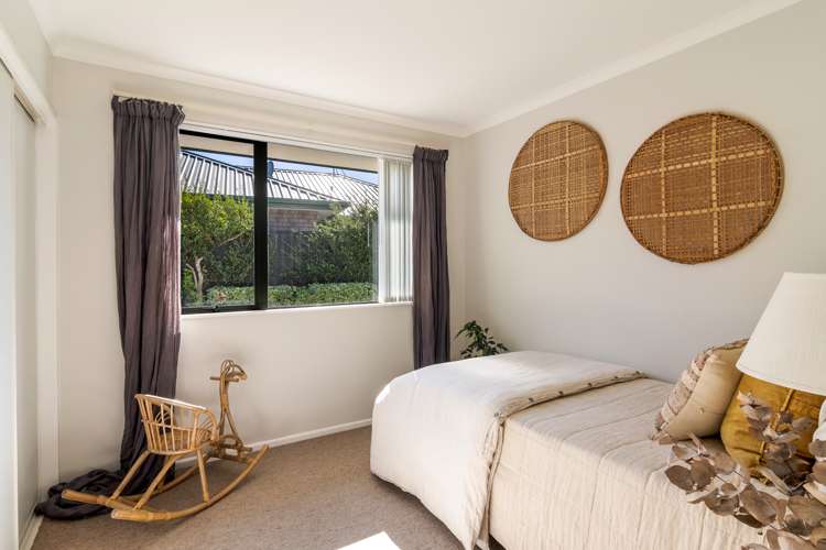 23 Kingsford Drive Stoke_8