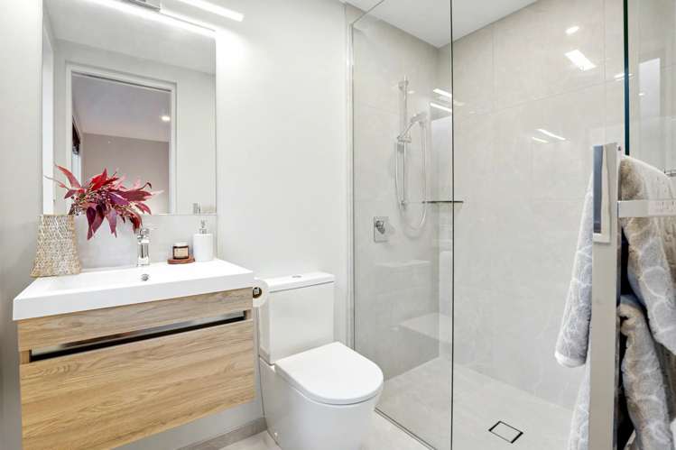 6 Kirkland Crescent Harewood_16