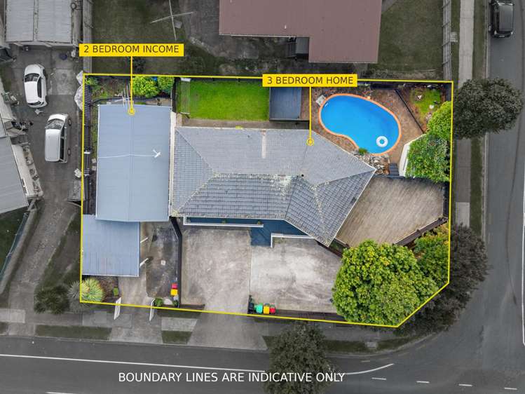 39 Burbank Avenue_1