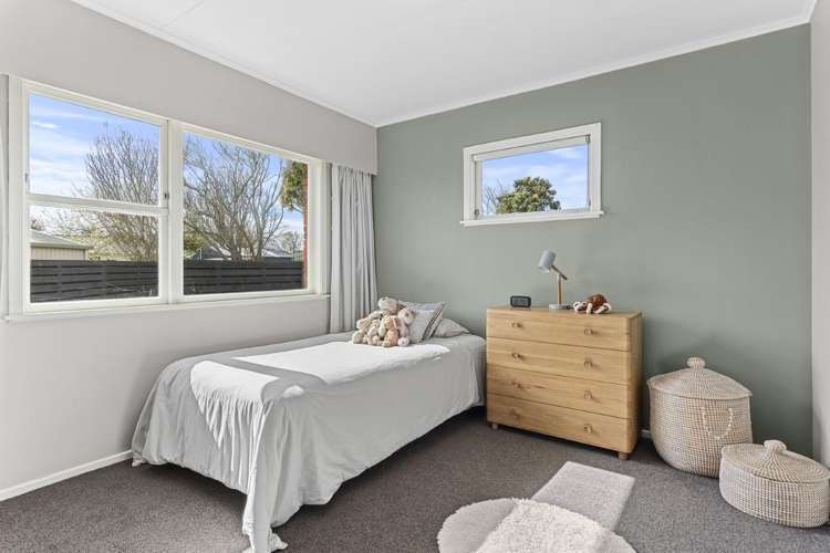 18 Riversdale Drive Merrilands_8