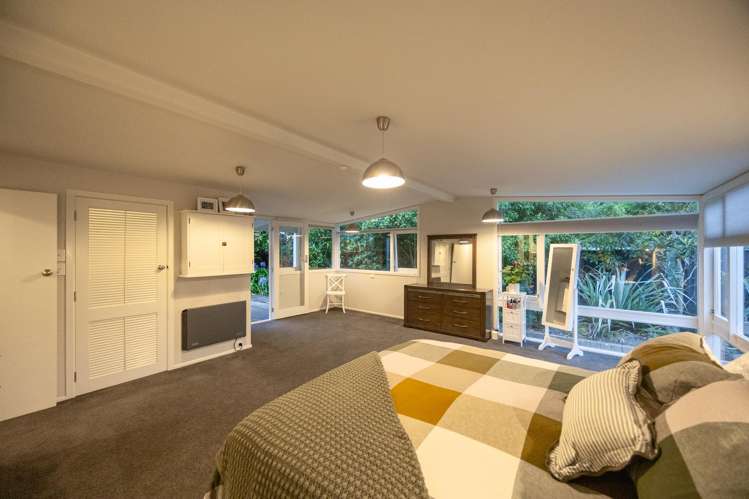 24 Moerangi Street West End_16