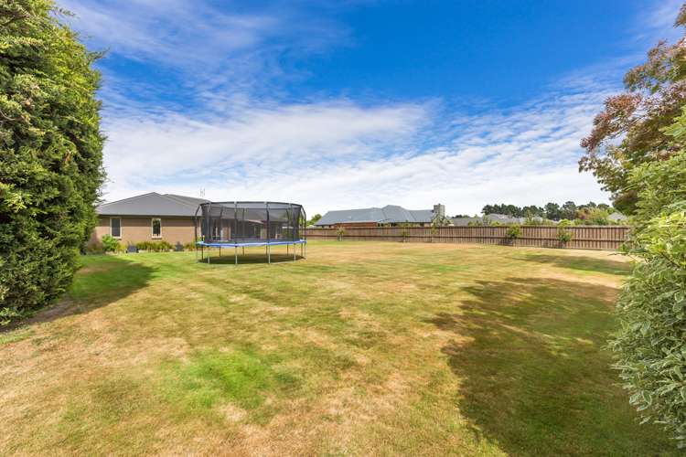 10 Grangewood Drive Lincoln_22