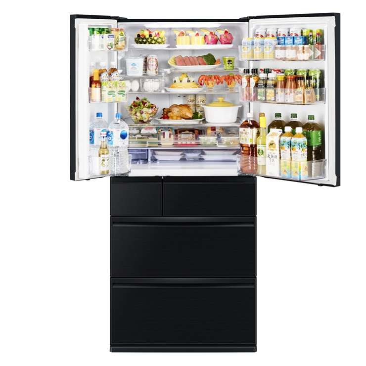 Smart fridges can organise your shopping lists, monitor use-by dates and provide recipe ideas. Artwork / Beth Walsh