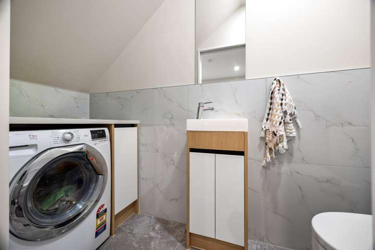 8 Freshland Drive Flat Bush_14