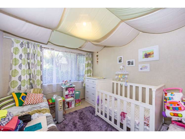 12 Chippendale Crescent Birkdale_13