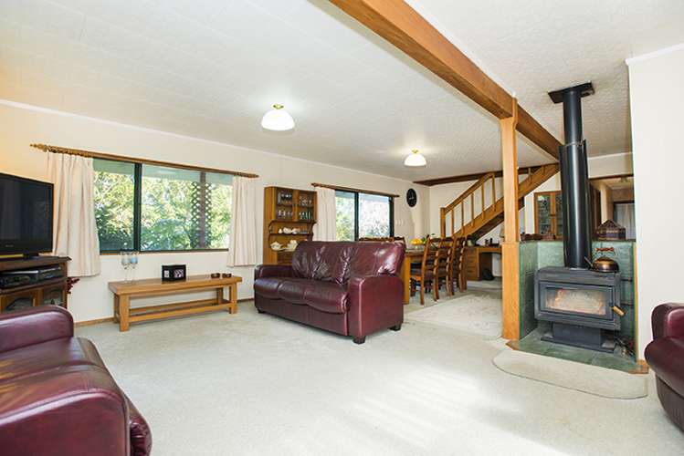 1 Granny Tarr Street Makaraka_11