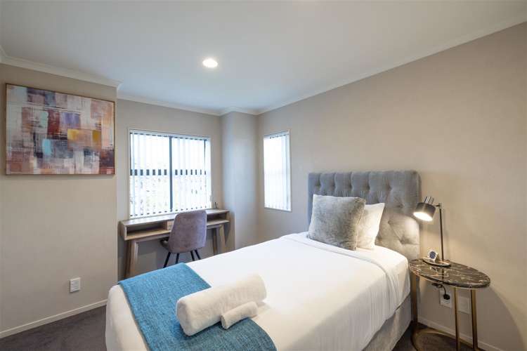 53 Turnberry Drive Wattle Downs_12