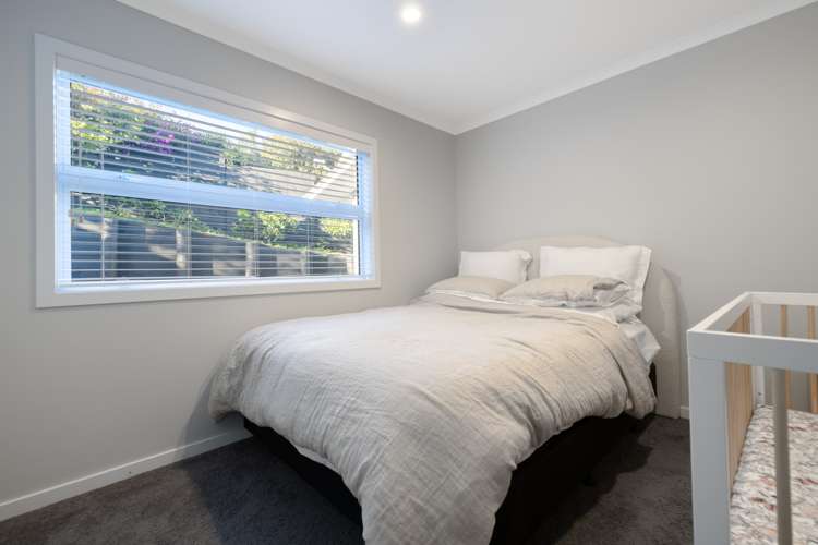 5 Furl Close Pyes Pa_18