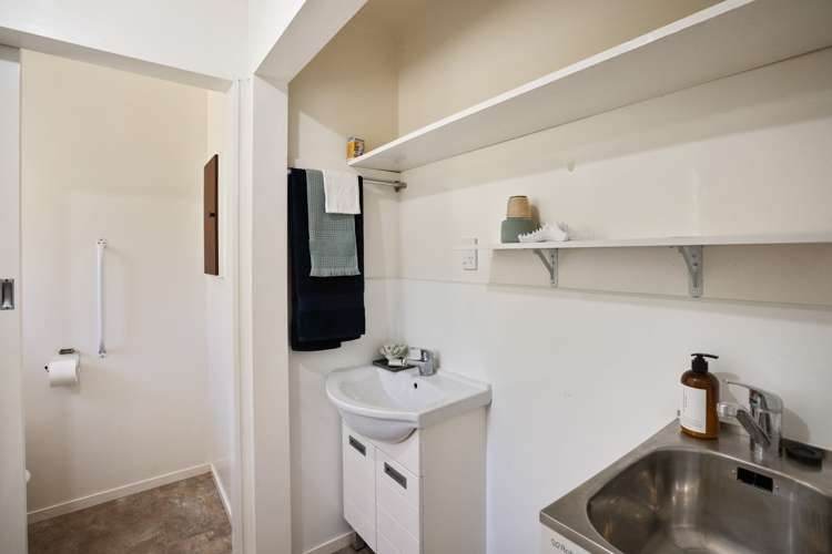 138 The Parade Paekakariki_14