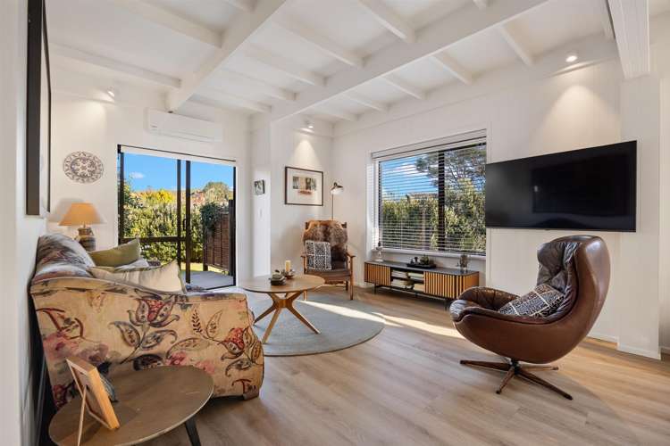 3 Muriwai Road Waimauku_18