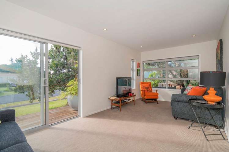 8 Bell Road Pauanui_15