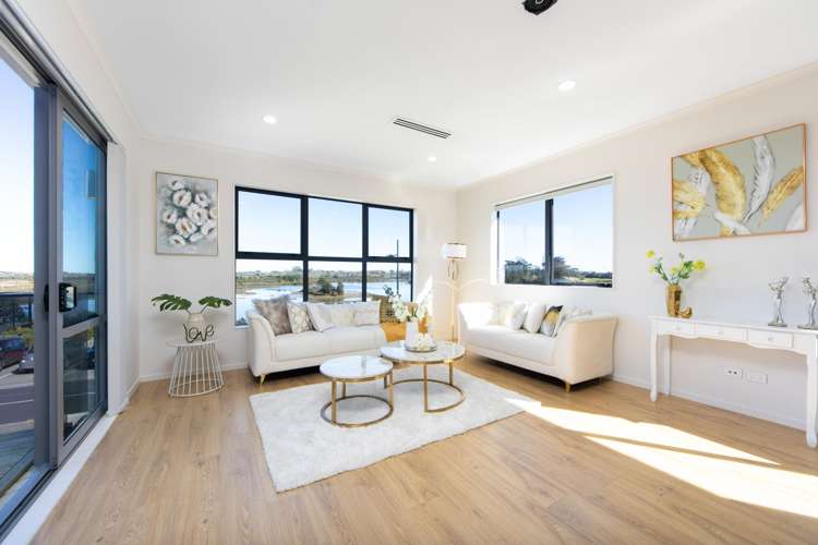 20 EVERGREEN PARADE Rosehill_12