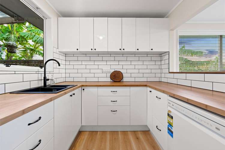 1/30 Elizabeth Drive West Harbour_2