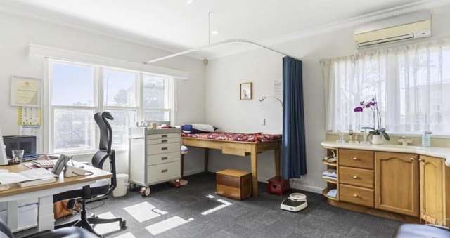 535 Mount Albert Road Three Kings_4