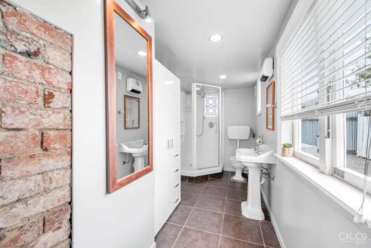 12A Islington Street Trentham_11