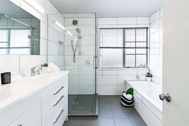 3 Rempstone Drive Halswell_16