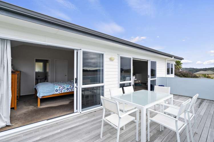 28 Rakau Views Orewa_5