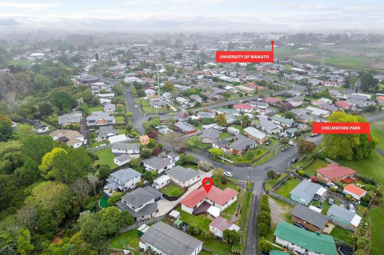 66 Southsea Crescent Silverdale_23