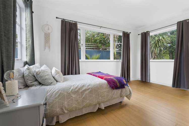 2/30 Lyttelton Avenue Forrest Hill_3