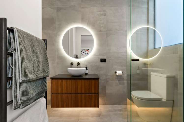 84 Fisher-Point Drive Auckland Central_14