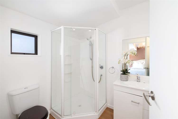 20 Sawtell Place Northcote_8